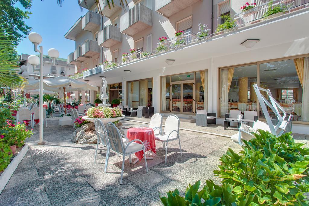 Hotel Garden Bellaria-Igea Marina Exterior photo